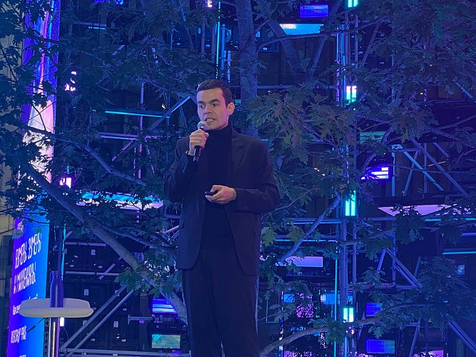 Борис Новиков