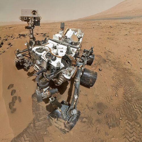 1788466189_pia16239highresolutionselfportraitbycuriosityroverarmcamerasquarejpg.jpg