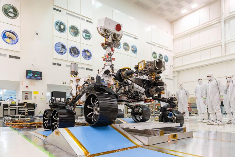 1788467612_pia23499mars2020roverfirsttestdrive20191217ajpg.jpg