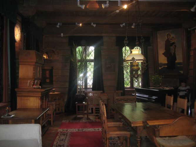 1778607546_1920pxvasnetsovmemorialhouse23byshakkojpg.jpg