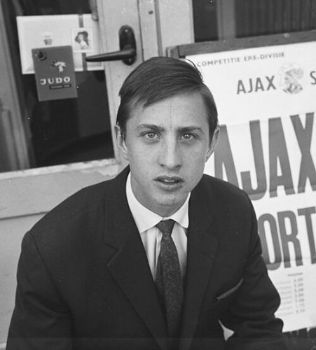 1792228216_portrettenvoetbalbestanddeelnr9183592croppedjpg.jpg