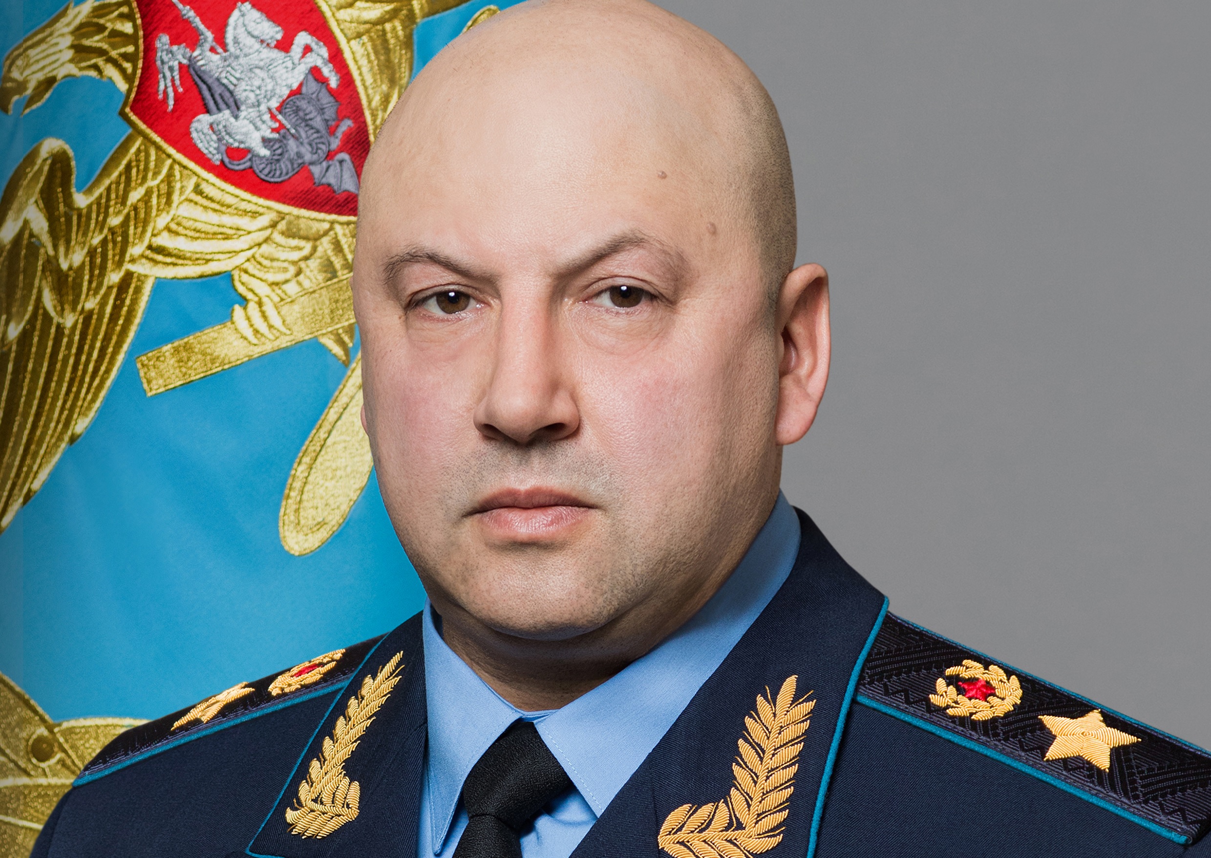 Суровикин где находится последние новости на сегодня. Суровикин генерал полковник. Командующий ВКС Суровикин.