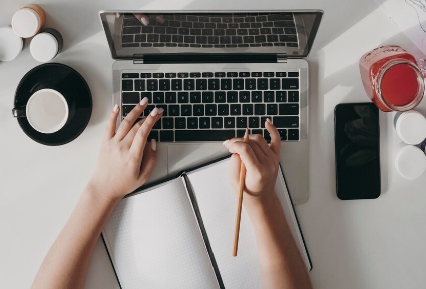 Копирайтер-журналист в бизнес школу