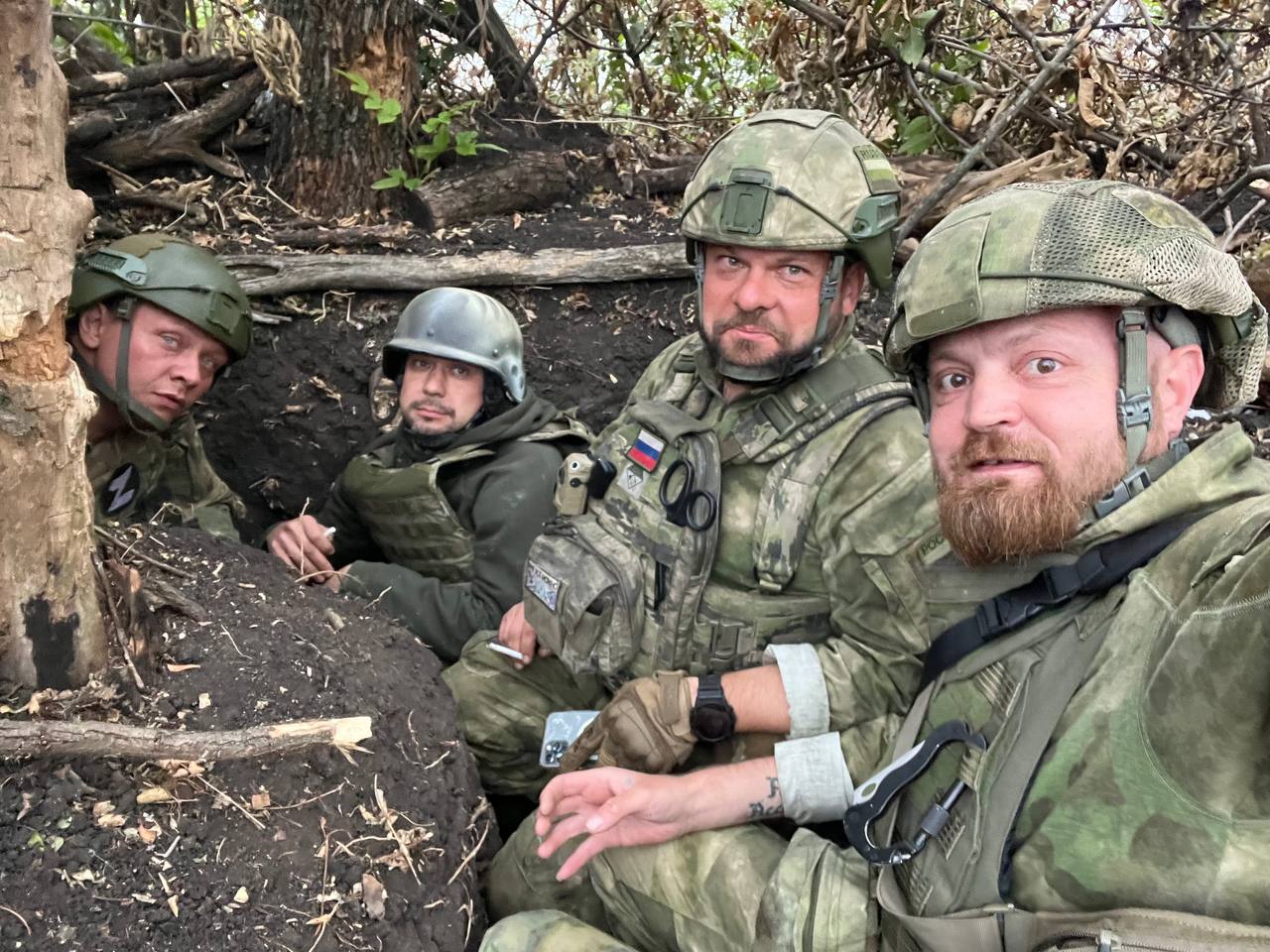 Военкор коц. Евгений Поддубный. Военный журналист. Фильм про Донбасс.