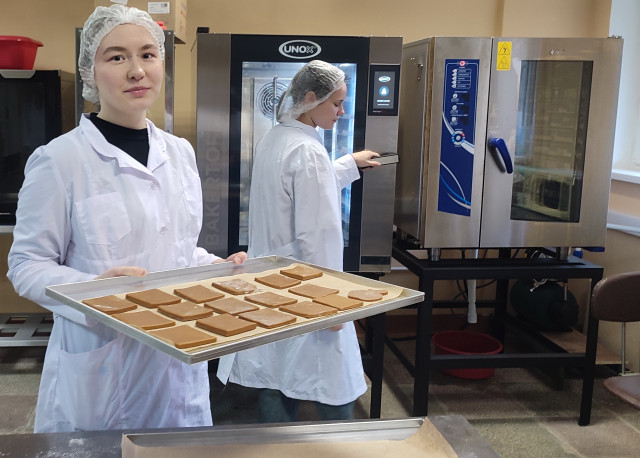 фото Хлюпин,тигрятам 1,5 - 2 месяца