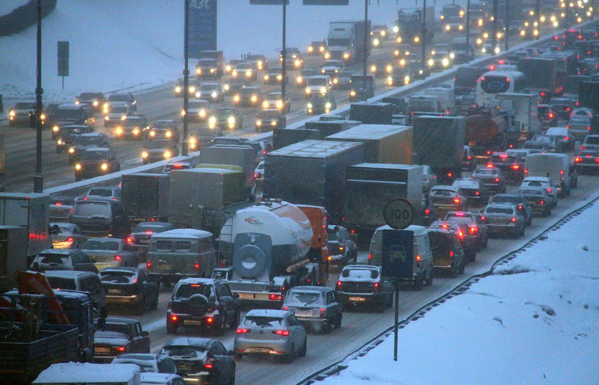 Пробки в москве сейчас ленинградское. Москва пробки МКАД. МКАД пробки. Пробки в Москве. Дороги Москвы.