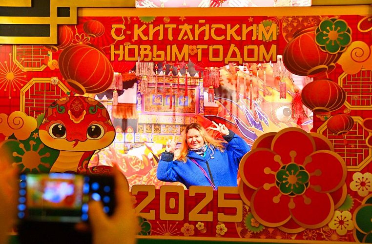 Пресс-служба оргкомитета цикла городских уличных мероприятий «Московские сезоны»