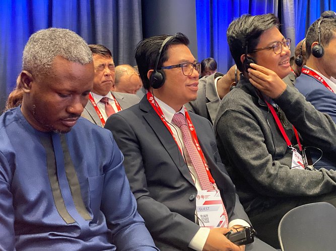 Борис Новиков