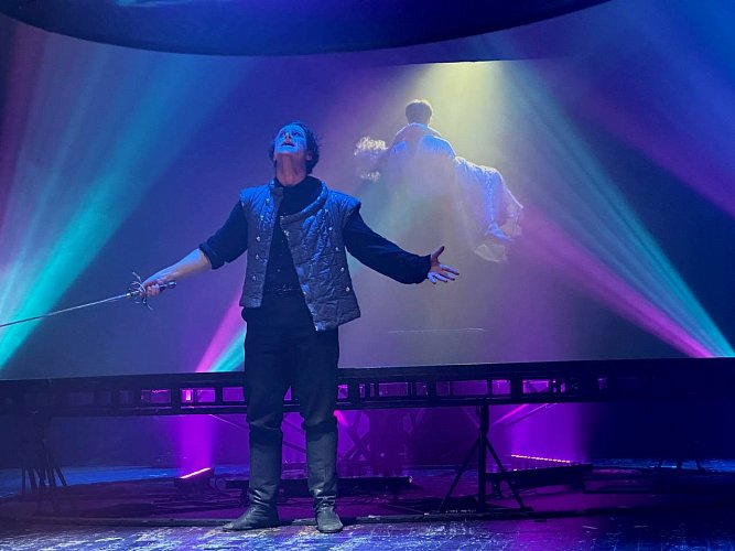 Полина Очнева