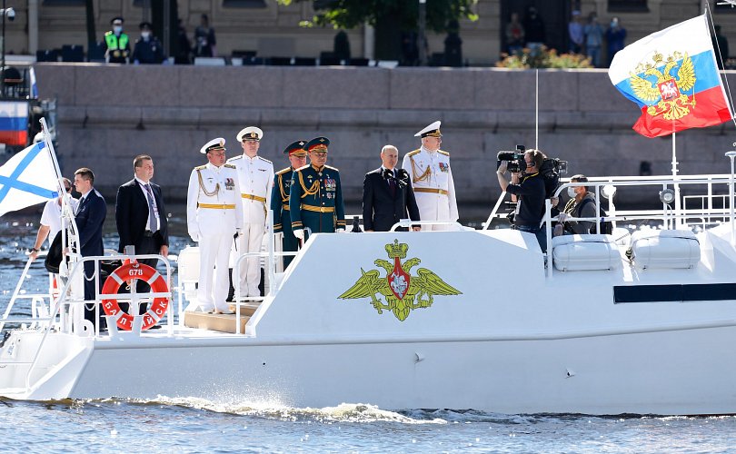 http://www.kremlin.ru/events/president/news/63753/photos