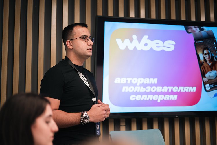 Олег Штыканов