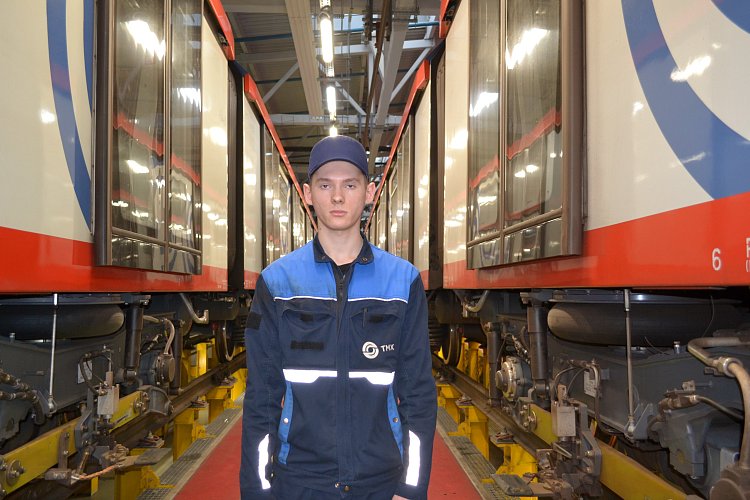 Полина Первакова