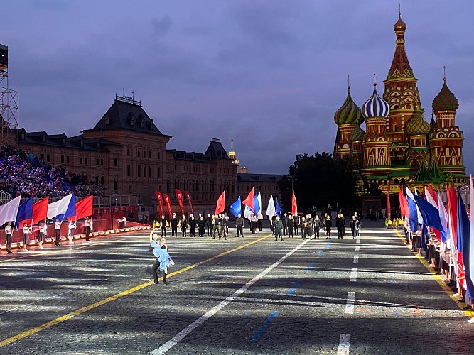 Борис Новиков