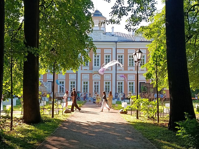 Елена Подлозная