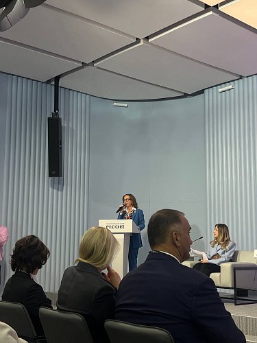 Алина Белогурова