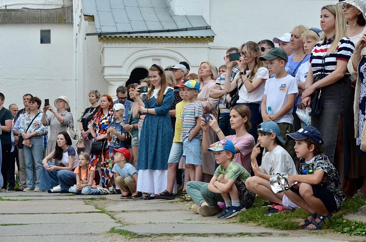Алиса Хомич