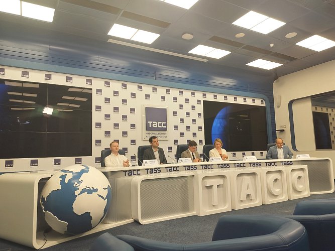 Анна Терникова